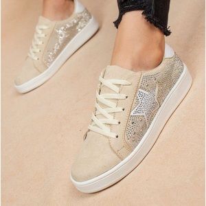 MAKERS Miel Rhinestone Stud Sneakers